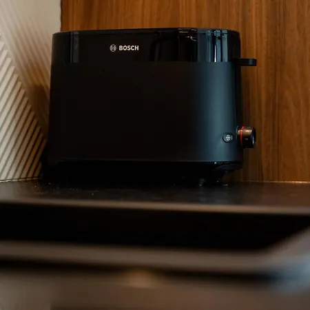 Prestizowe Z Widokiem Na Rzeke I Parkingiem By Renters Prestige 公寓