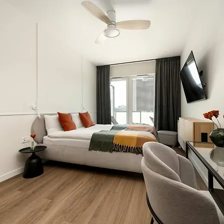 Prestizowe Z Widokiem Na Rzeke I Parkingiem By Renters Prestige 弗罗茨瓦夫