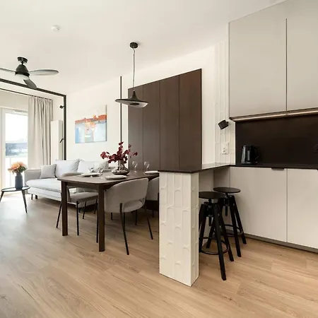 Апартаменти Prestizowe Z Widokiem Na Rzeke I Parkingiem By Renters Prestige