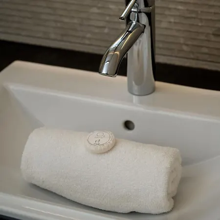 Апартаменты Prestizowe Z Widokiem Na Rzeke I Parkingiem By Renters Prestige *