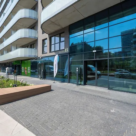 Prestizowe Z Widokiem Na Rzeke I Parkingiem By Renters Prestige * Breslau