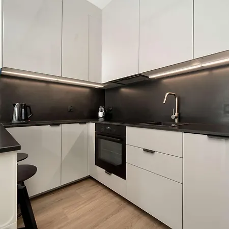 Prestizowe Z Widokiem Na Rzeke I Parkingiem By Renters Prestige Апартаменты