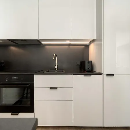 Prestizowe Z Widokiem Na Rzeke I Parkingiem By Renters Prestige Апартаменты