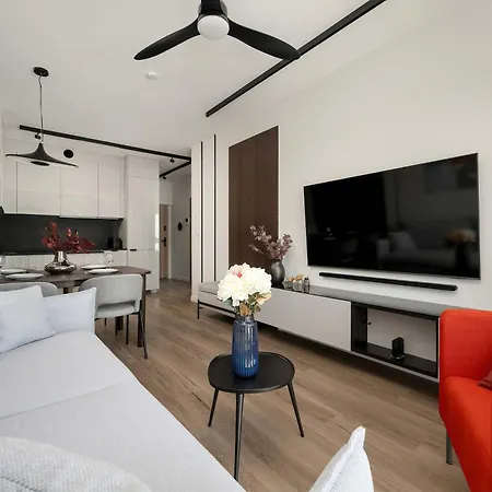 Prestizowe Z Widokiem Na Rzeke I Parkingiem By Renters Prestige Апартаменти *