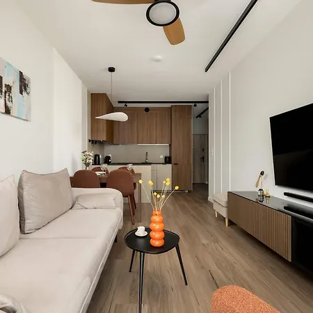 Prestizowe Z Widokiem Na Rzeke I Parkingiem By Renters Prestige Апартаменти *
