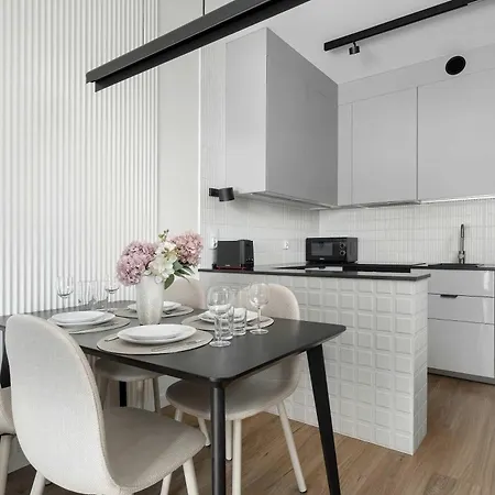 Апартаменти Prestizowe Z Widokiem Na Rzeke I Parkingiem By Renters Prestige *